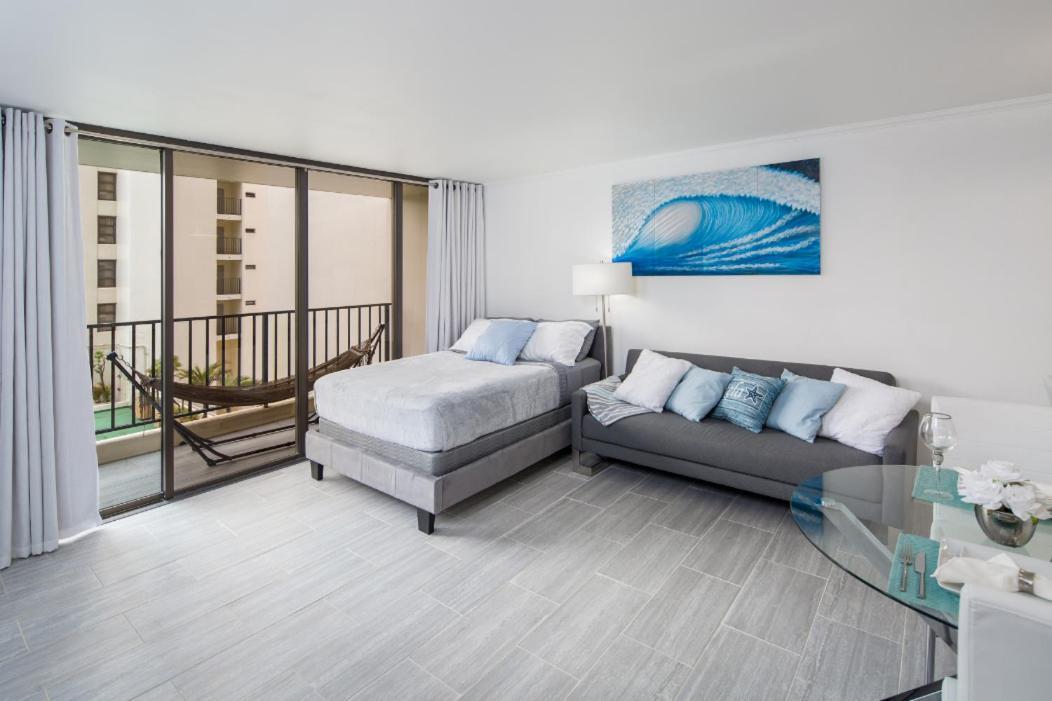 Waikiki Banyan Modern One Bedroom Free Parking Хонолулу Екстериор снимка